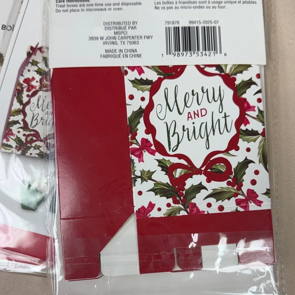 Makery Brand Merry and Bright Red Christmas Treat Boxes 12 pieces food safe new